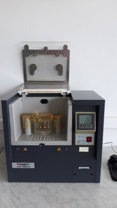 Aparat determinare rigiditate dielectrica Megger