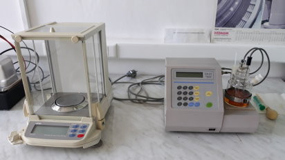 Titrator coulometric metoda Karl Fischer