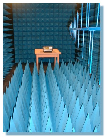 Vedere interior cu masa de test